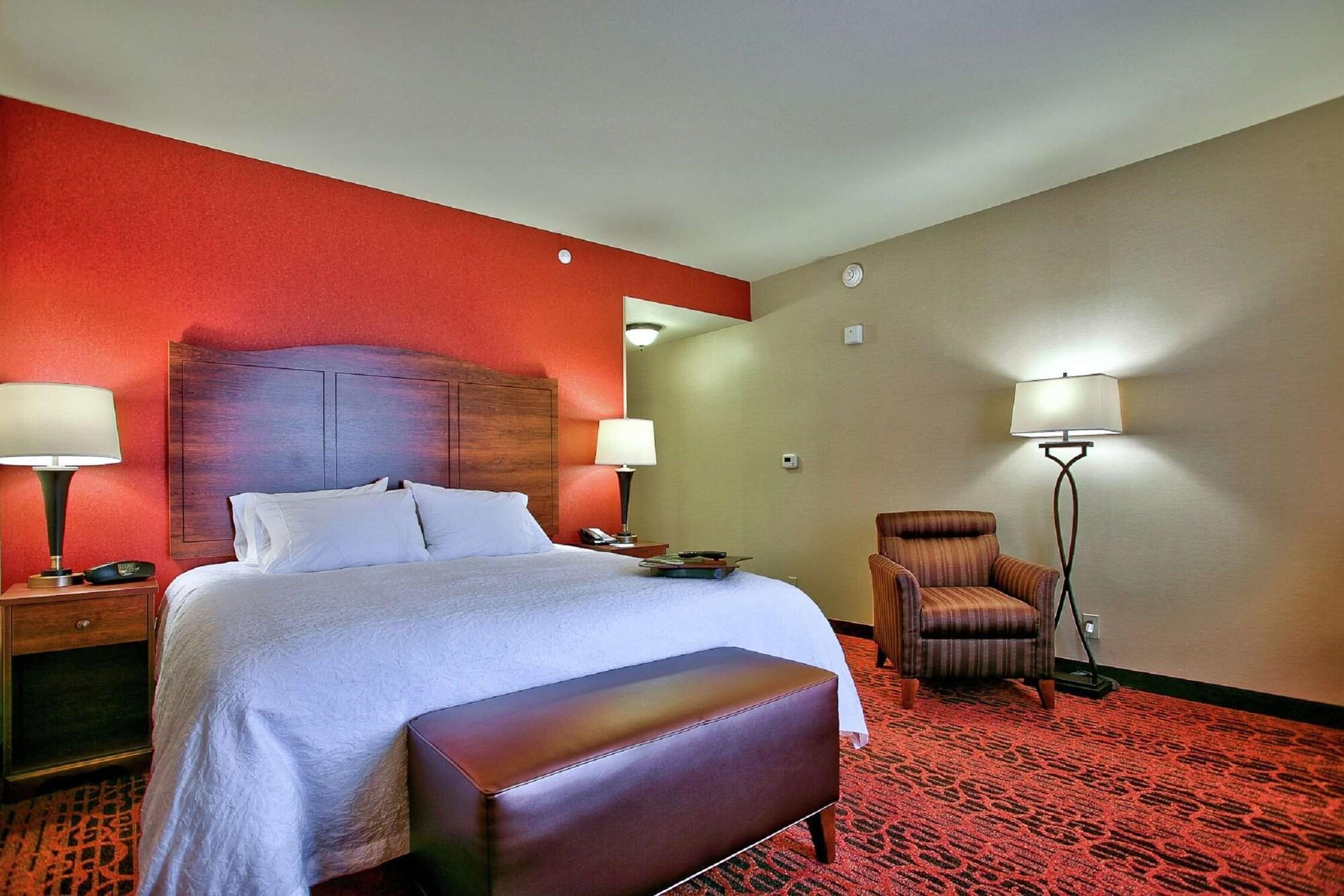 Hampton Inn & Suites Scottsdale At Talking Stick Екстериор снимка