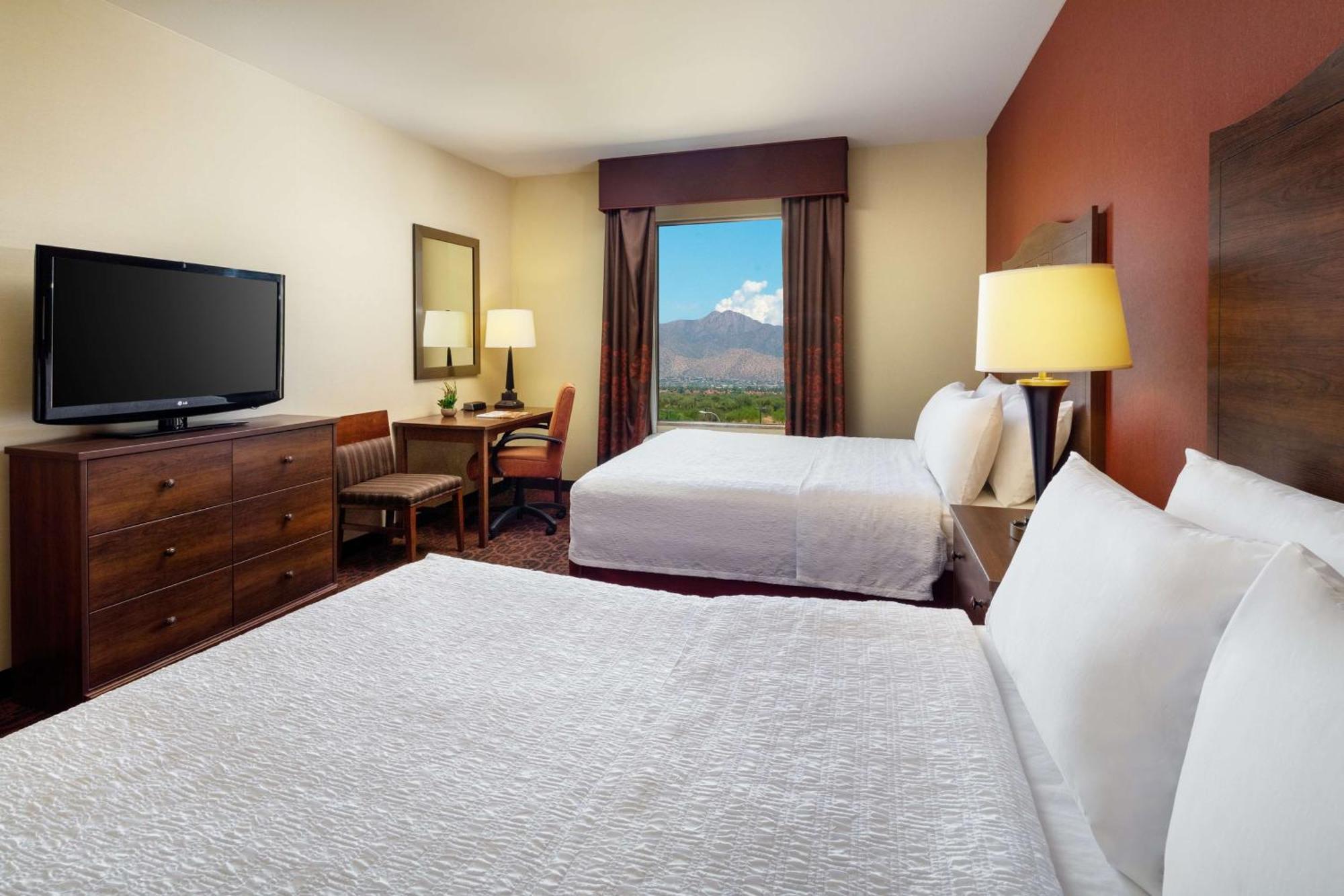 Hampton Inn & Suites Scottsdale At Talking Stick Екстериор снимка